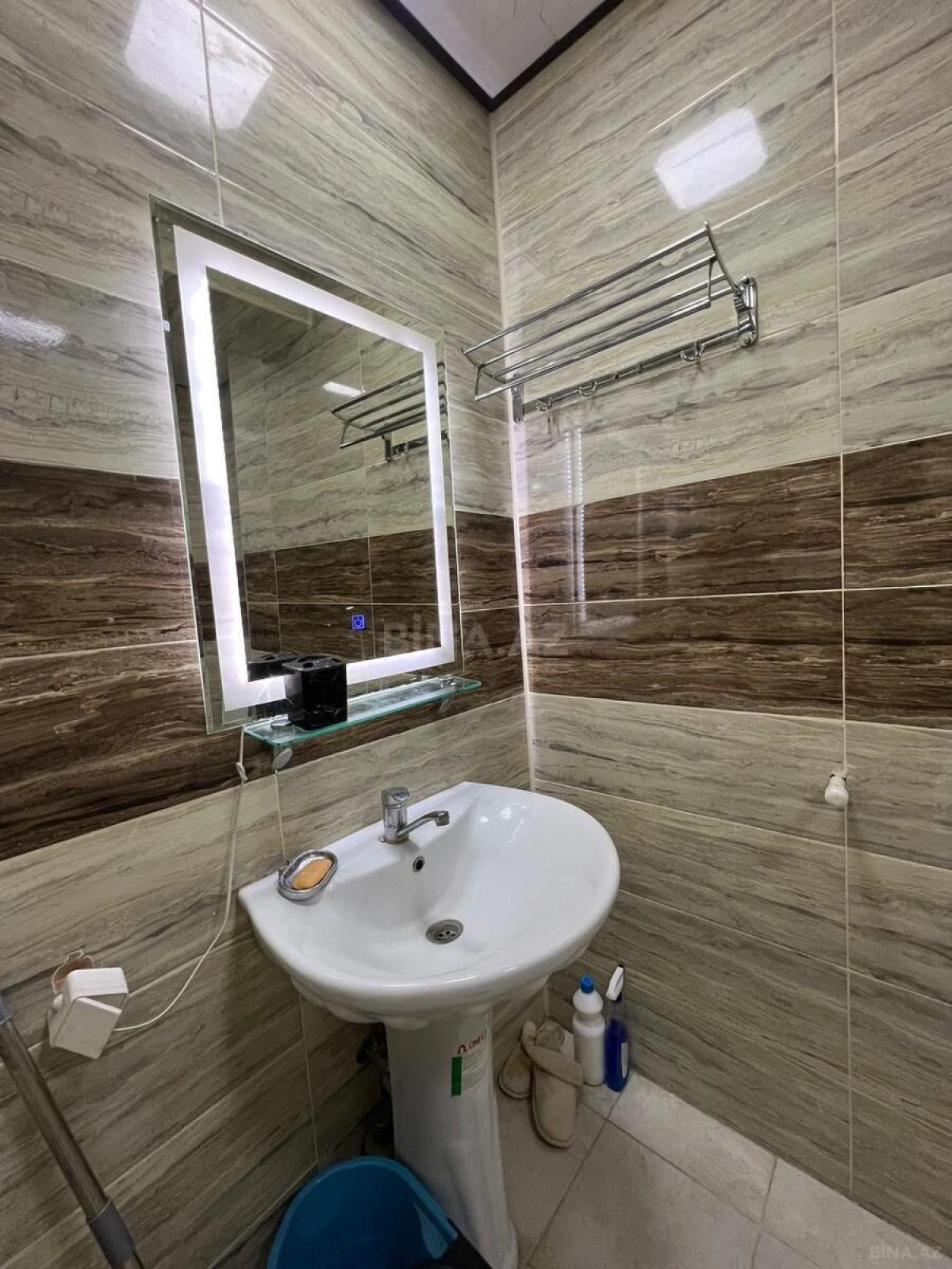 Kirayə verilir 2 otaqlı mənzil 80 m²