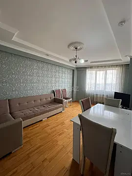 Kirayə verilir 2 otaqlı mənzil 80 m²