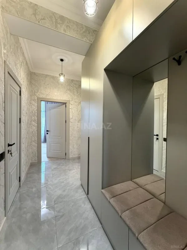 Satılır 2 otaqlı mənzil 73 m²