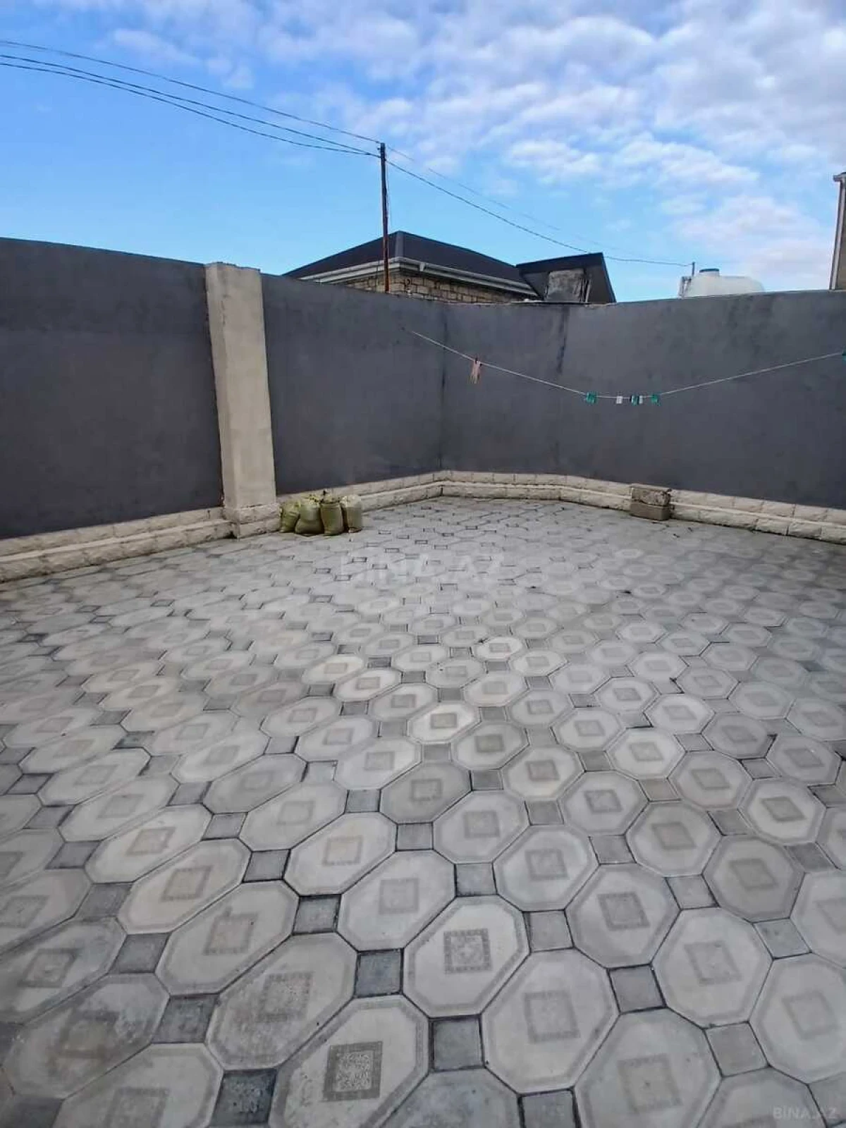Satılır 3 otaqlı həyət evi 73 m²