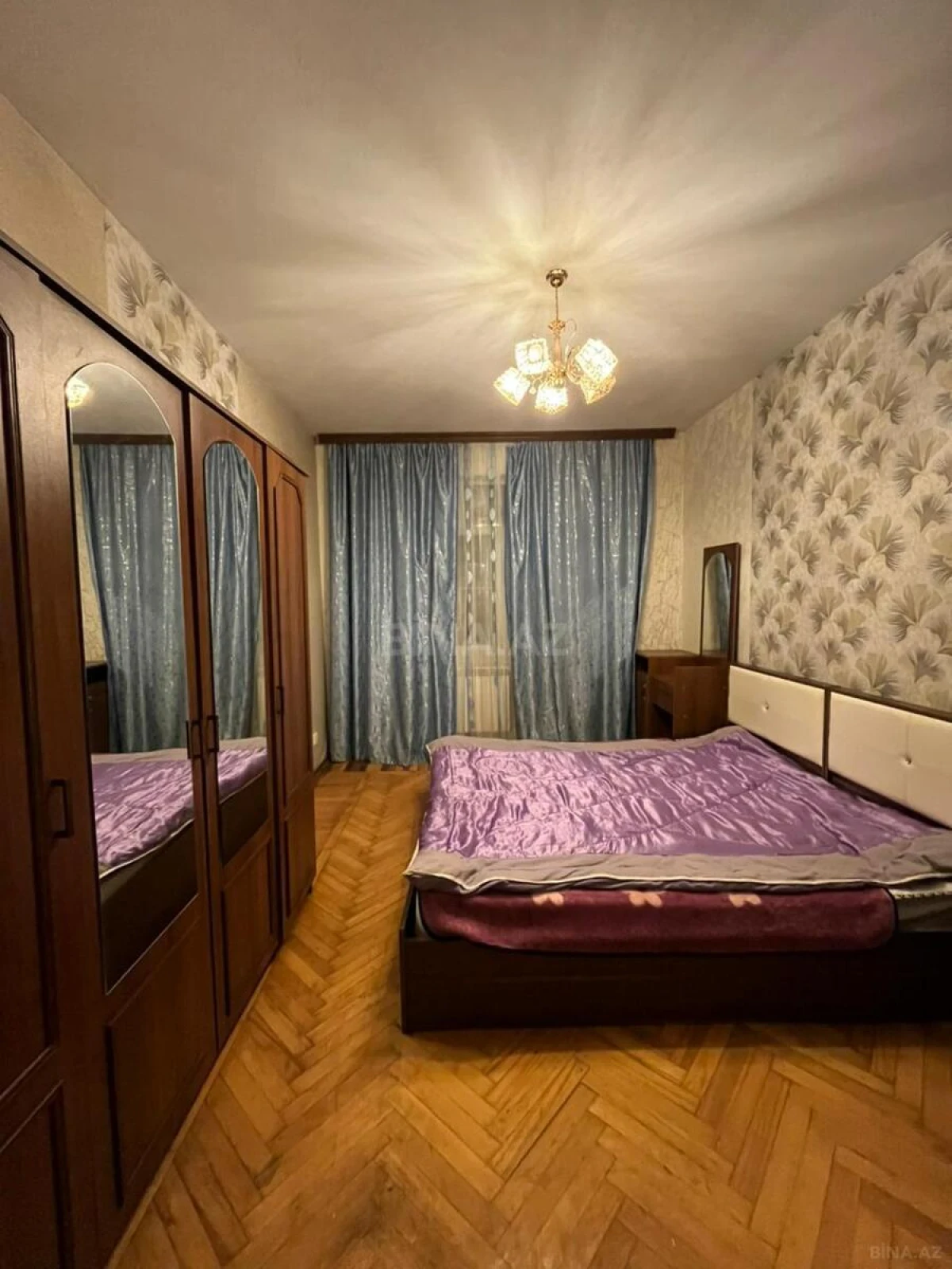 Satılır 2 otaqlı mənzil 55 m²