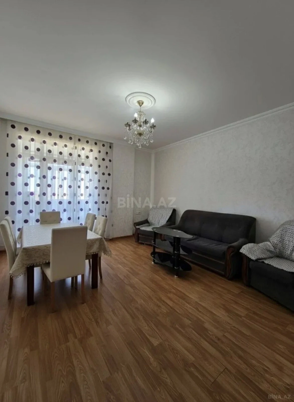 Kirayə verilir 2 otaqlı mənzil 50 m²