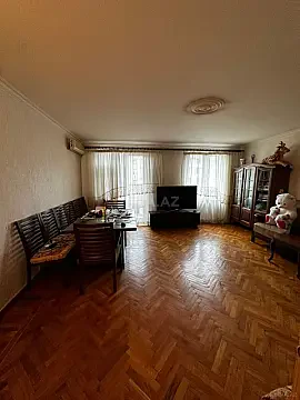 Satılır 3 otaqlı mənzil 92 m²