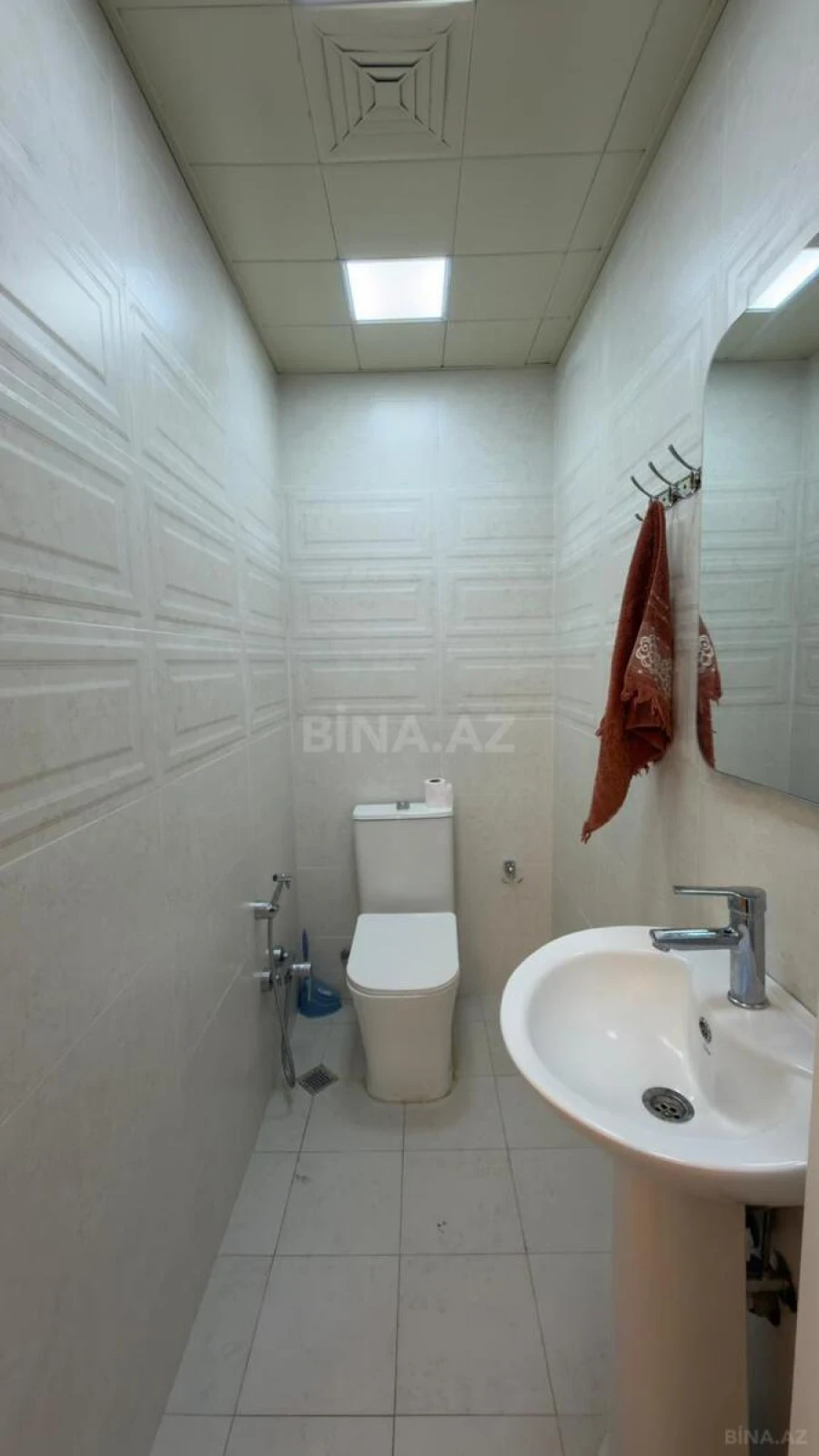 Satılır 3 otaqlı mənzil 112 m²