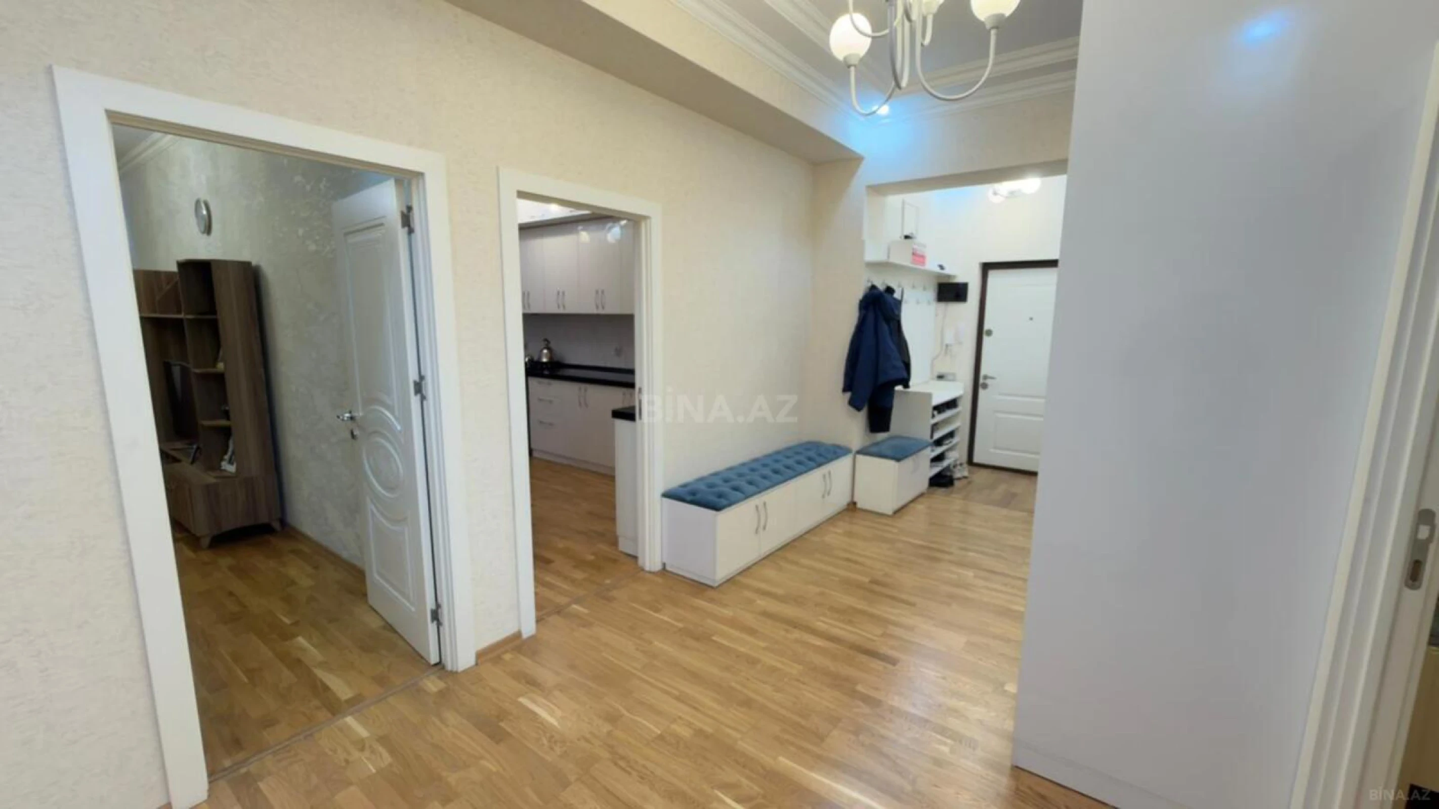 Satılır 3 otaqlı mənzil 112 m²