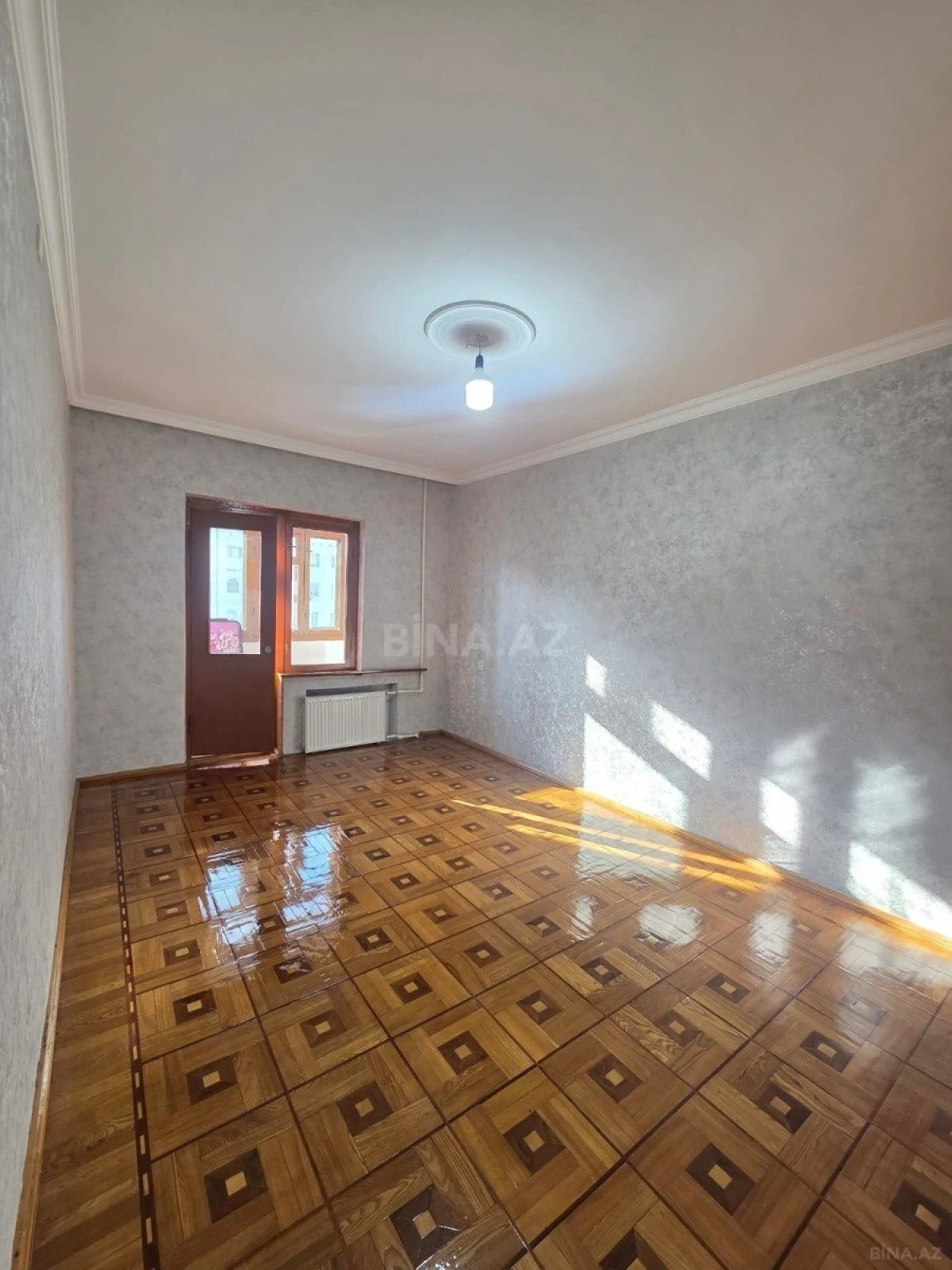 Kirayə verilir 4 otaqlı mənzil 100 m²