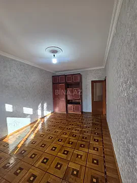 Kirayə verilir 4 otaqlı mənzil 100 m²