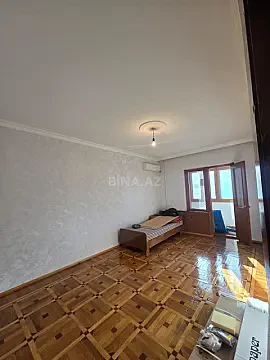 Kirayə verilir 4 otaqlı mənzil 100 m²