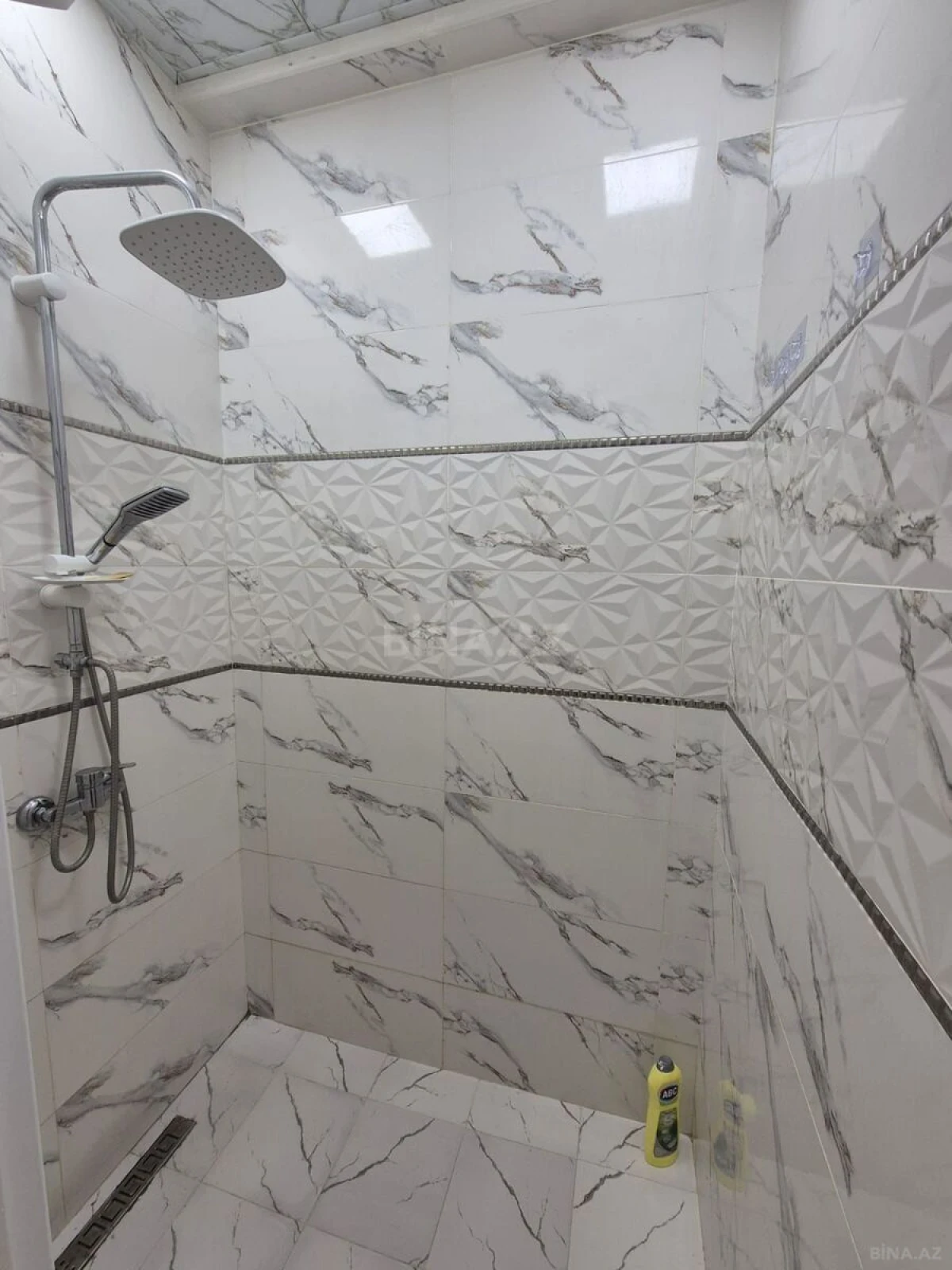 Satılır 1 otaqlı mənzil 62 m²