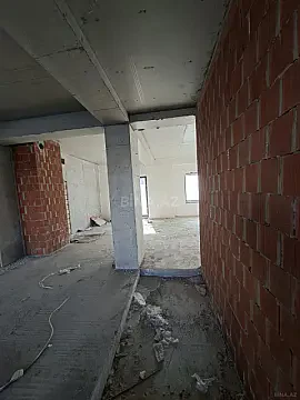 Kirayə verilir 8 otaqlı ofis 300 m²