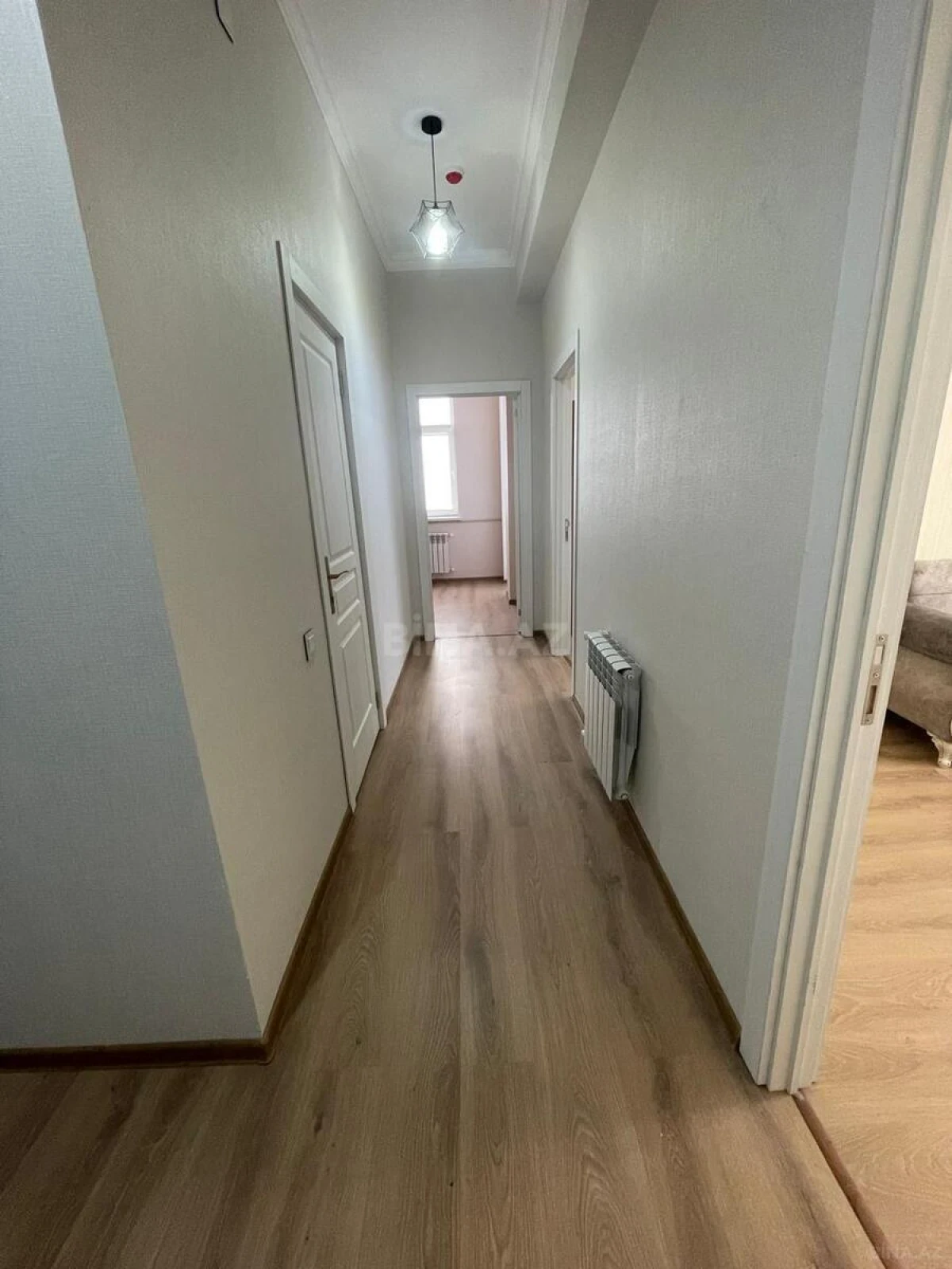 Kirayə verilir 2 otaqlı mənzil 70 m²