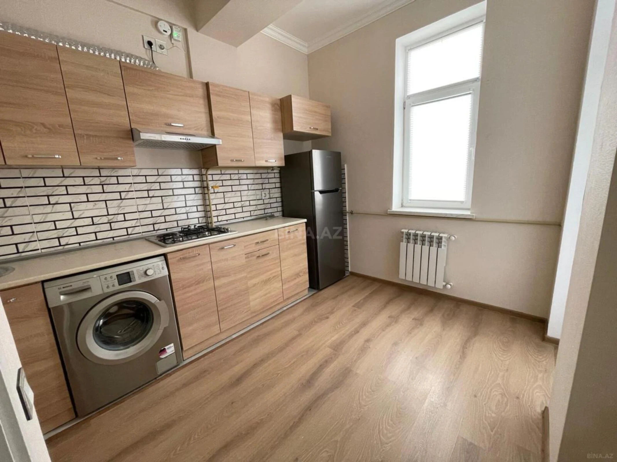 Kirayə verilir 2 otaqlı mənzil 70 m²