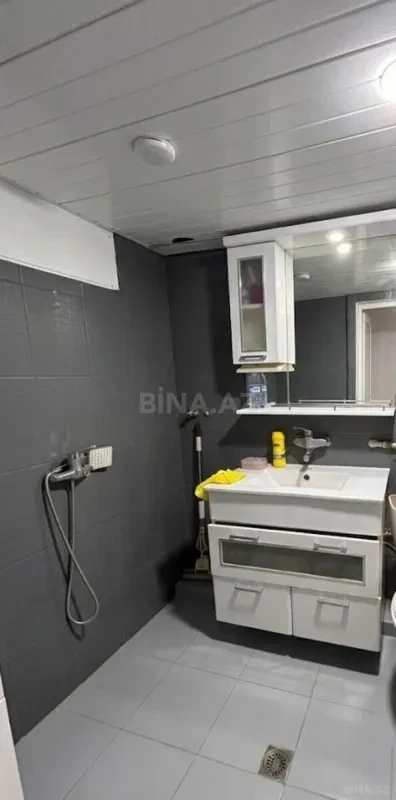 Satılır 1 otaqlı mənzil 28 m²