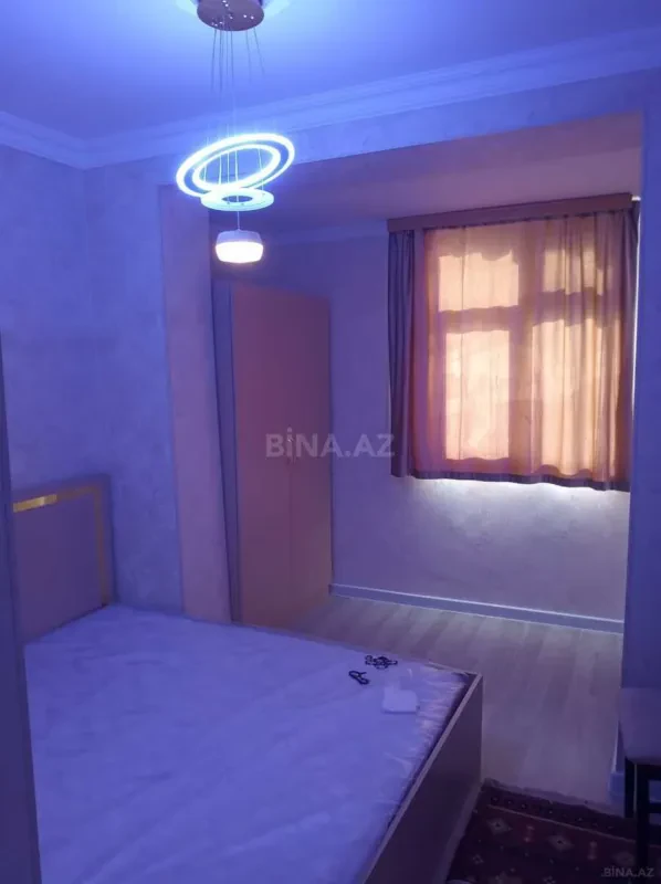 Kirayə verilir 2 otaqlı mənzil 60 m²