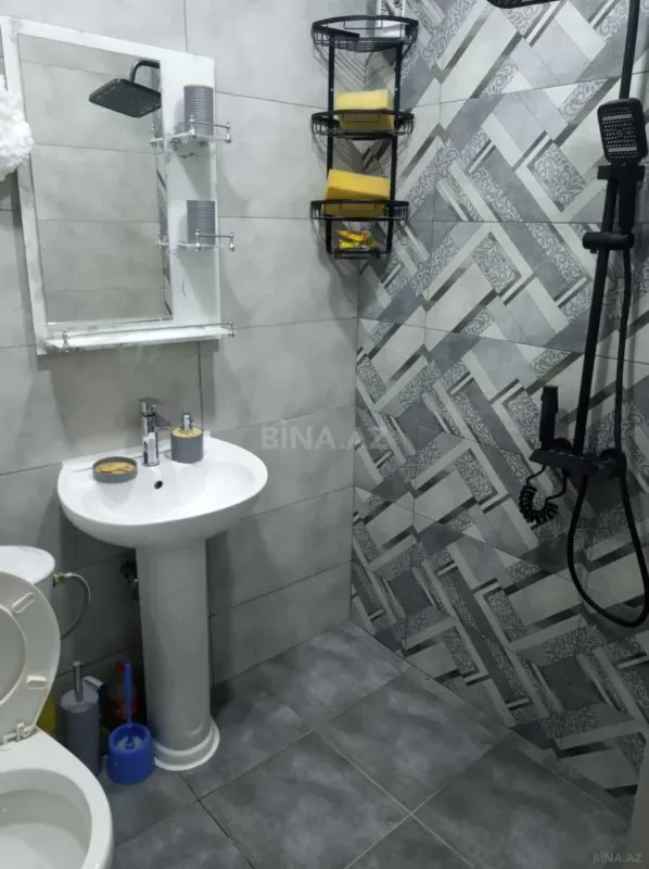 Kirayə verilir 2 otaqlı mənzil 60 m²