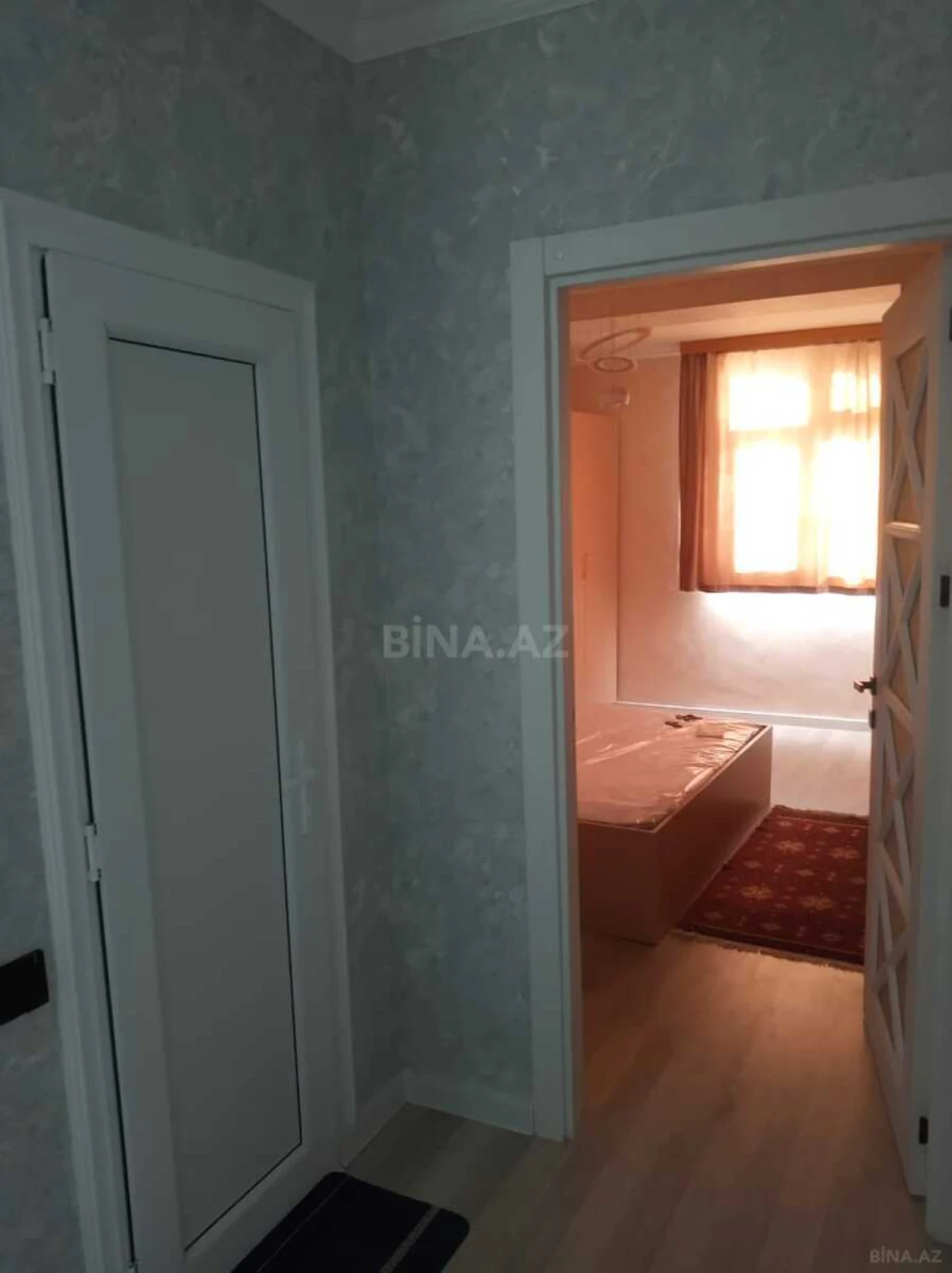 Kirayə verilir 2 otaqlı mənzil 60 m²