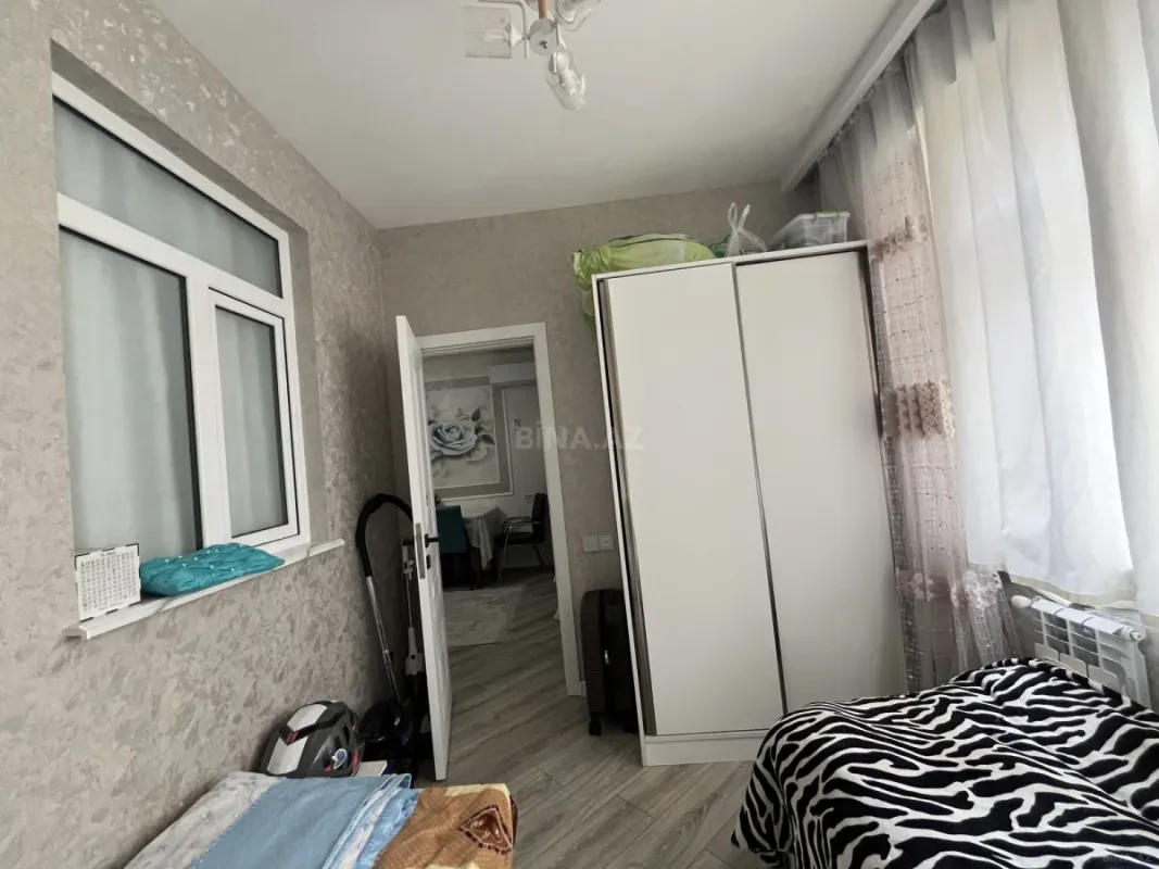 Satılır 3 otaqlı mənzil 54 m²