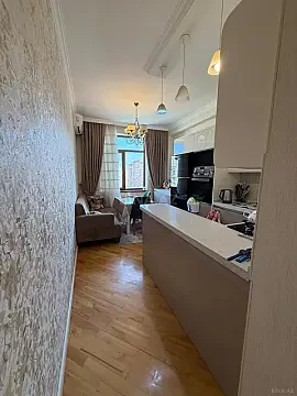 Satılır 2 otaqlı mənzil 82 m² — Bakı, İnşaatçılar 2 otaq 82.00 m²