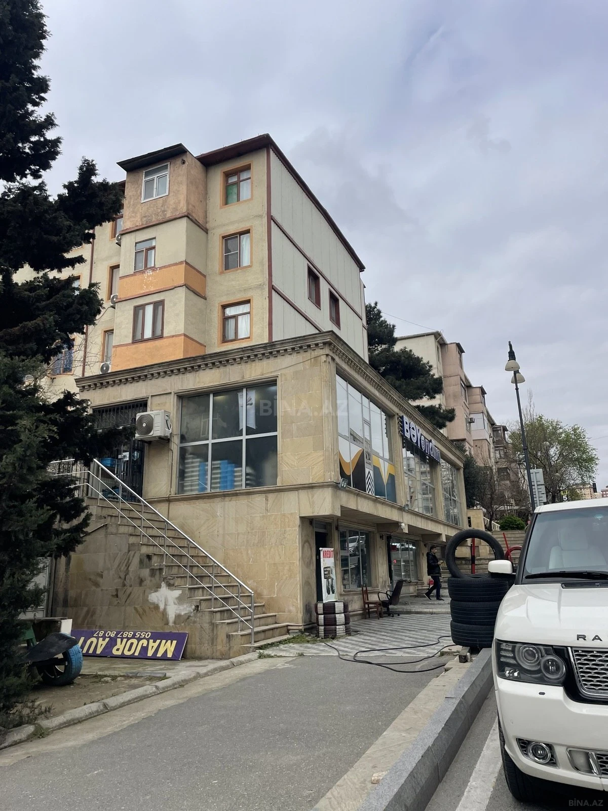 Satılır 2 otaqlı mənzil 55 m²