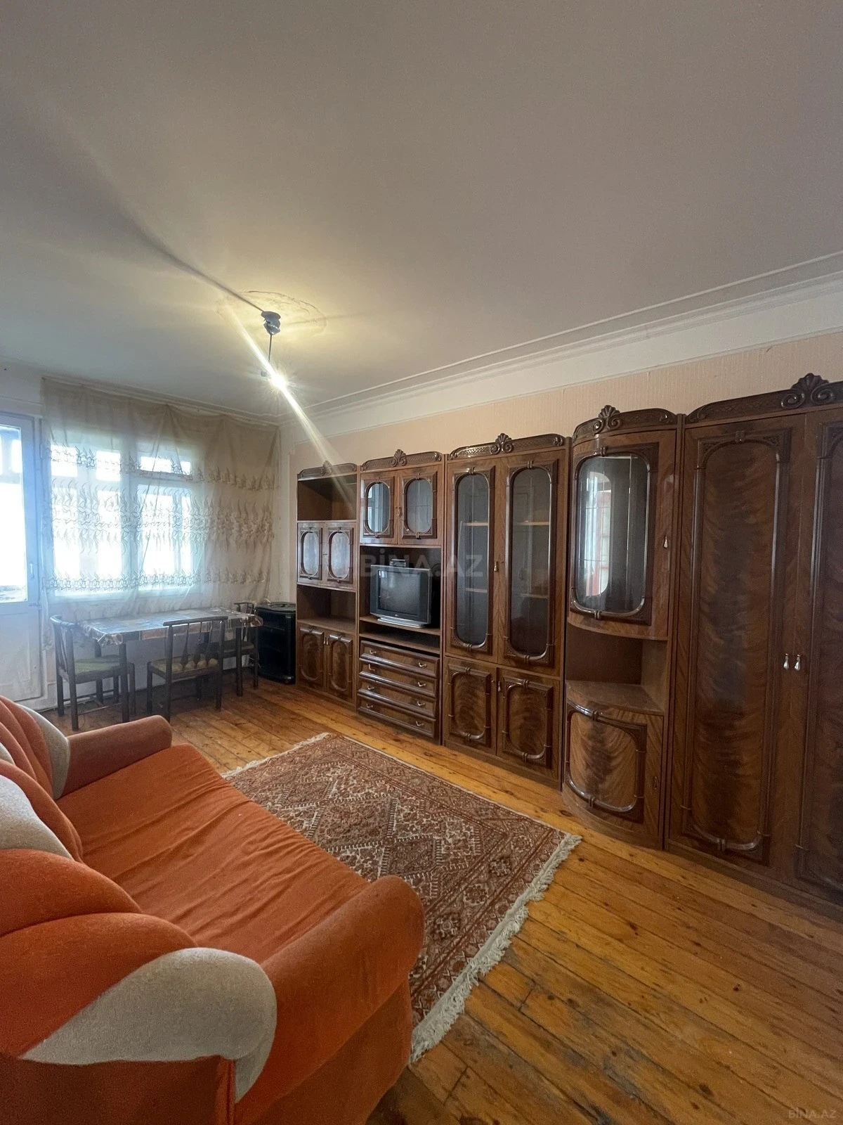Satılır 2 otaqlı mənzil 55 m²