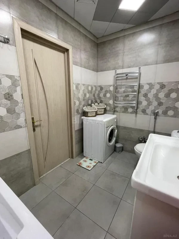 Kirayə verilir 2 otaqlı mənzil 60 m²