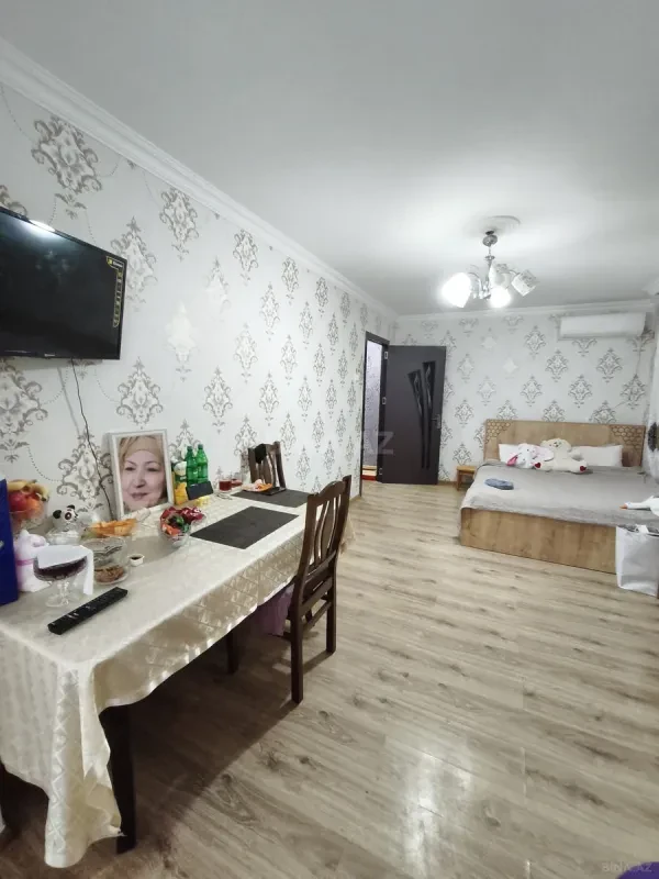 Satılır 1 otaqlı mənzil 35 m²
