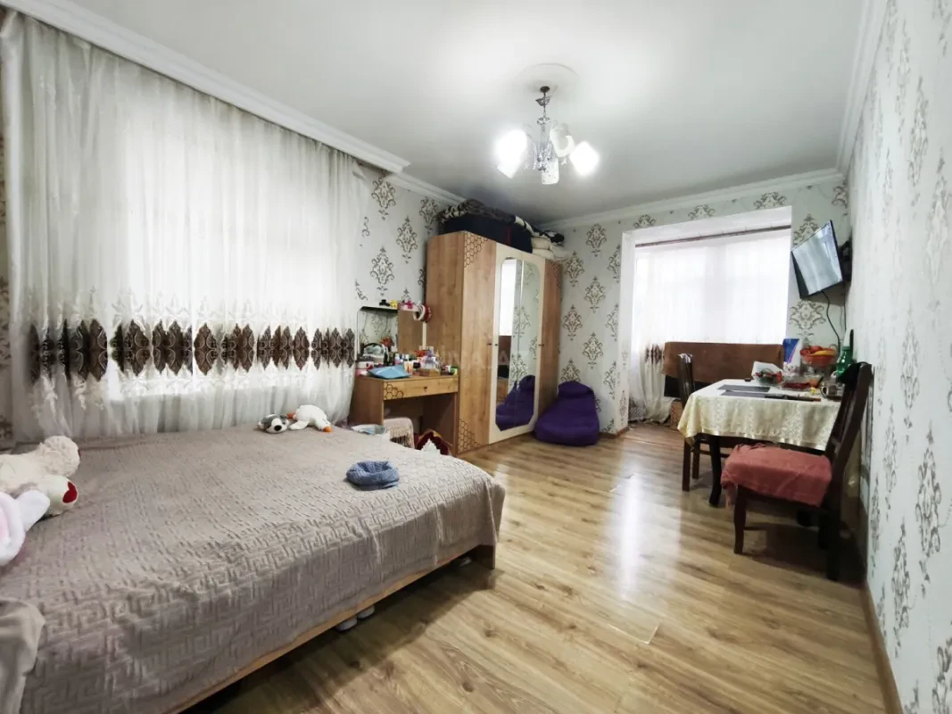 Satılır 1 otaqlı mənzil 35 m²