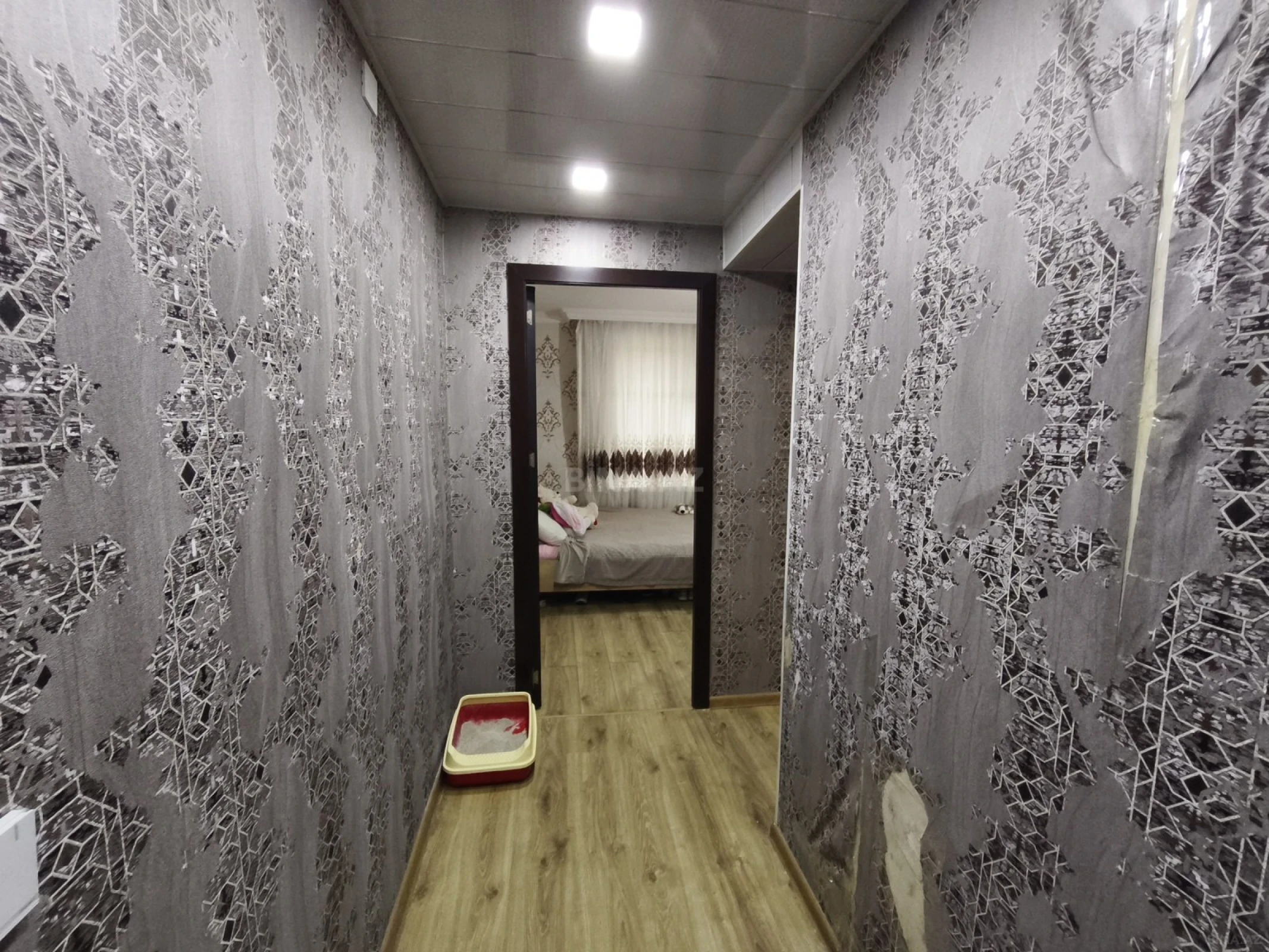 Satılır 1 otaqlı mənzil 35 m²