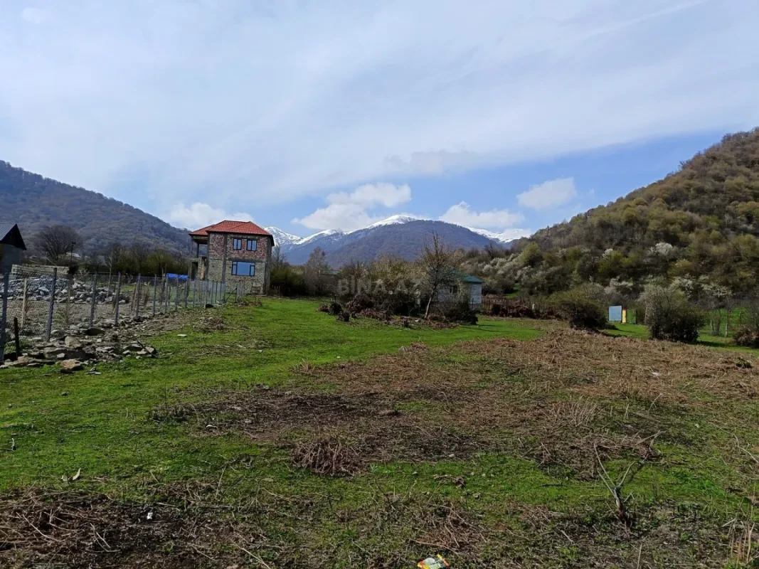 Satılır torpaq sahəsi 11 m²