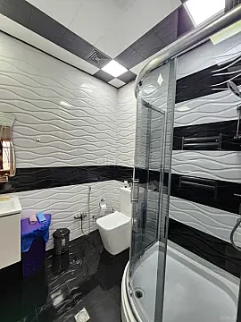 Kirayə verilir 2 otaqlı mənzil 107 m²