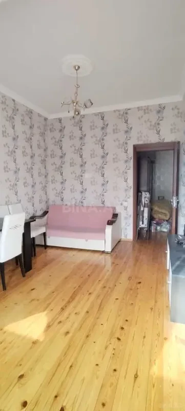 Satılır 2 otaqlı mənzil 56 m²