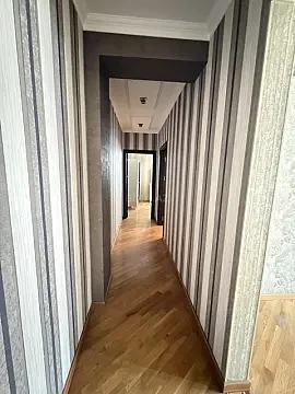 Satılır 3 otaqlı mənzil 112 m²