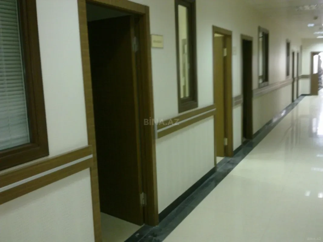 Satılır obyekt 545 m²