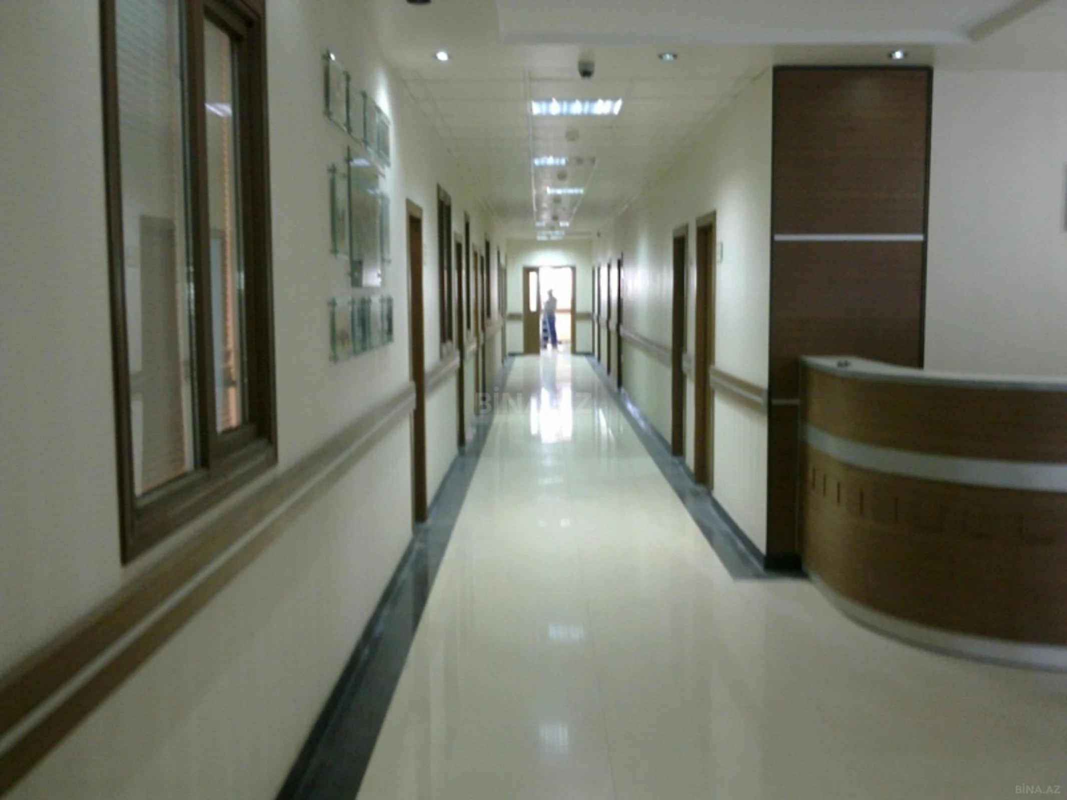 Satılır obyekt 545 m²