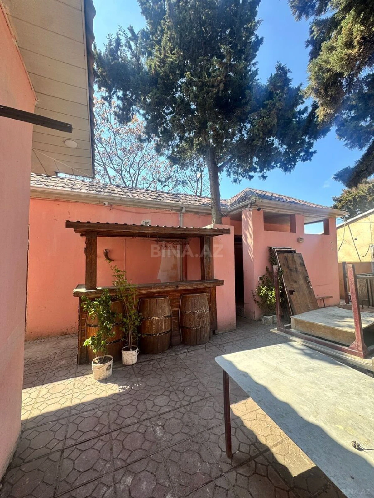 Kirayə verilir obyekt 170 m²