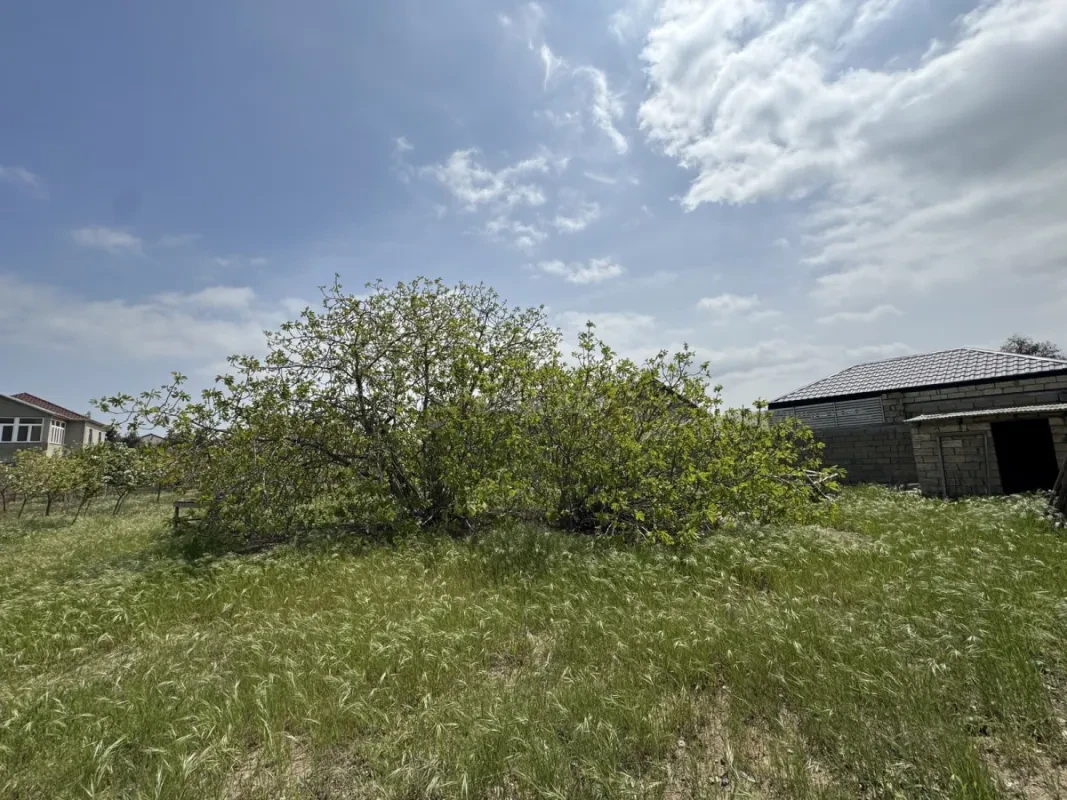 Satılır torpaq sahəsi 8 m²