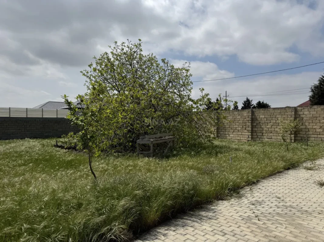 Satılır torpaq sahəsi 8 m²