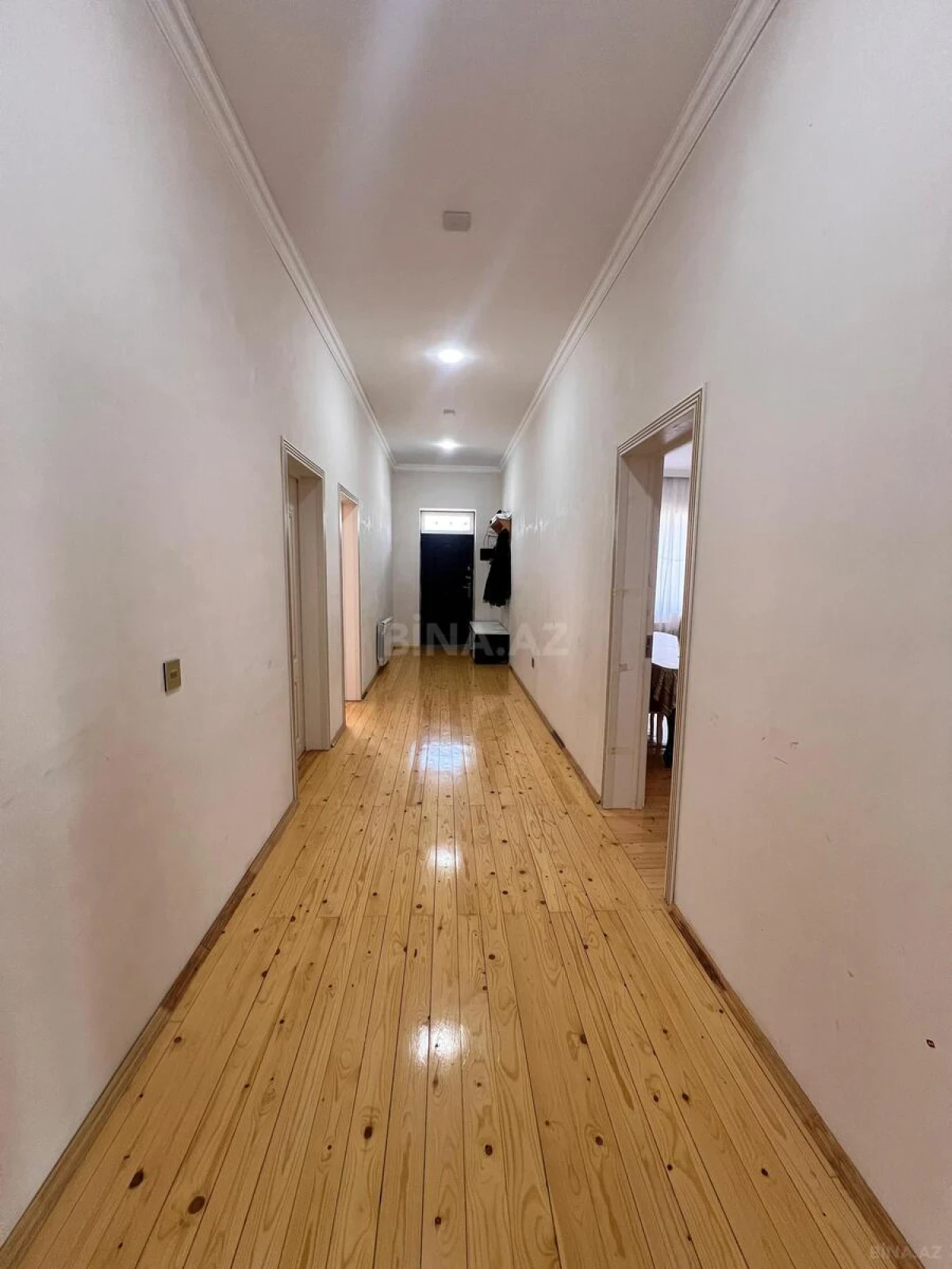Satılır 4 otaqlı həyət evi 156 m²