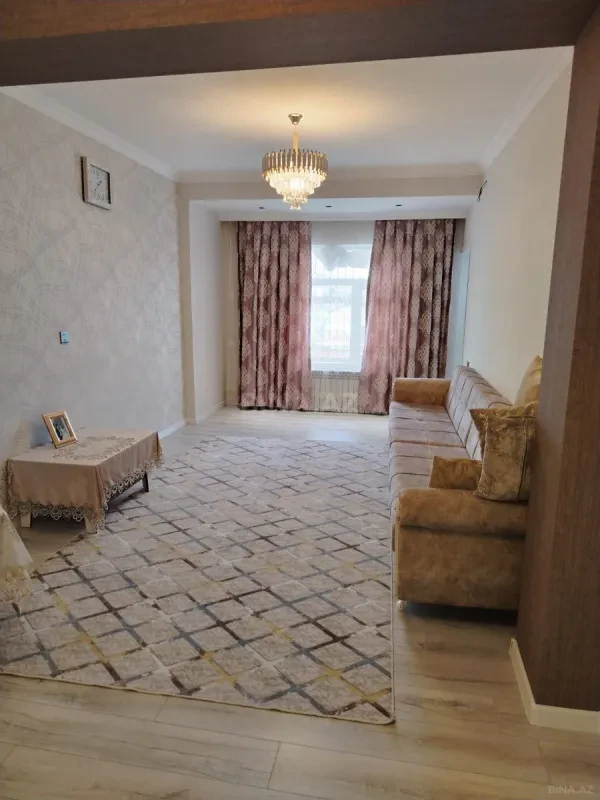 Satılır 3 otaqlı mənzil 73.3 m²