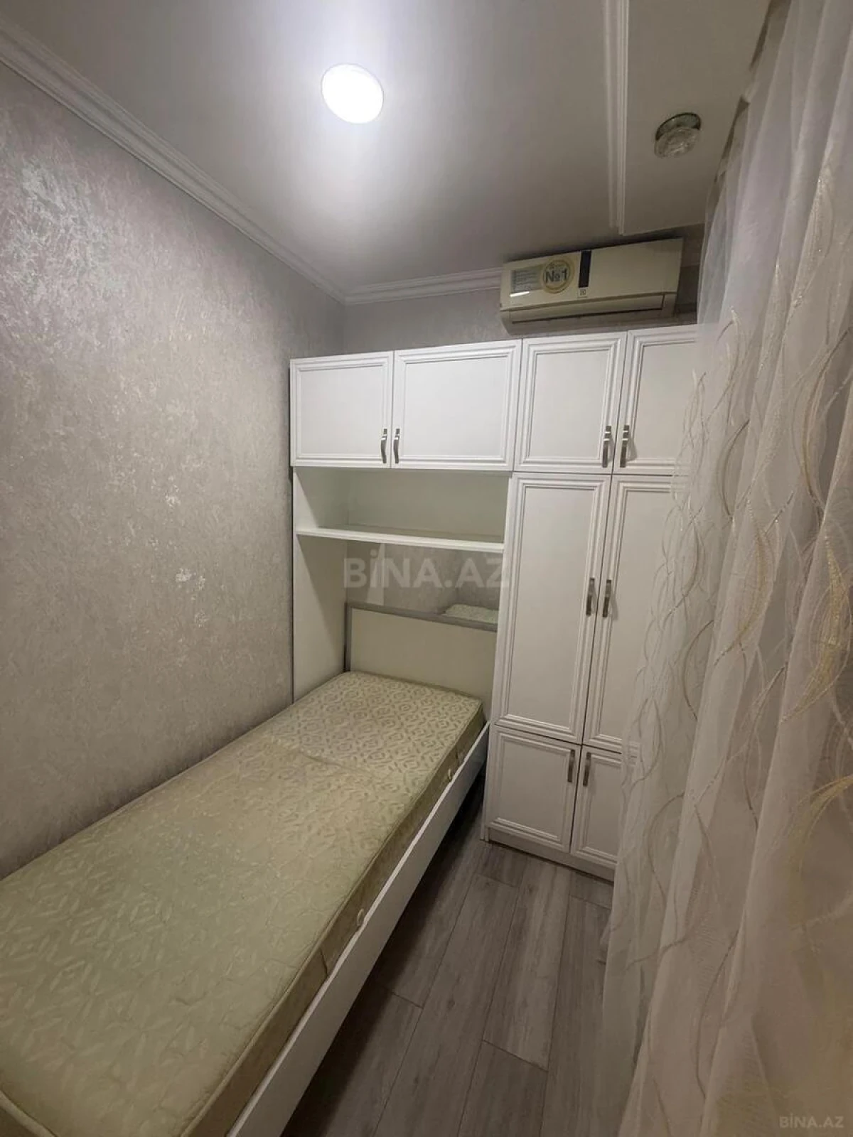 Satılır 2 otaqlı mənzil 50 m²
