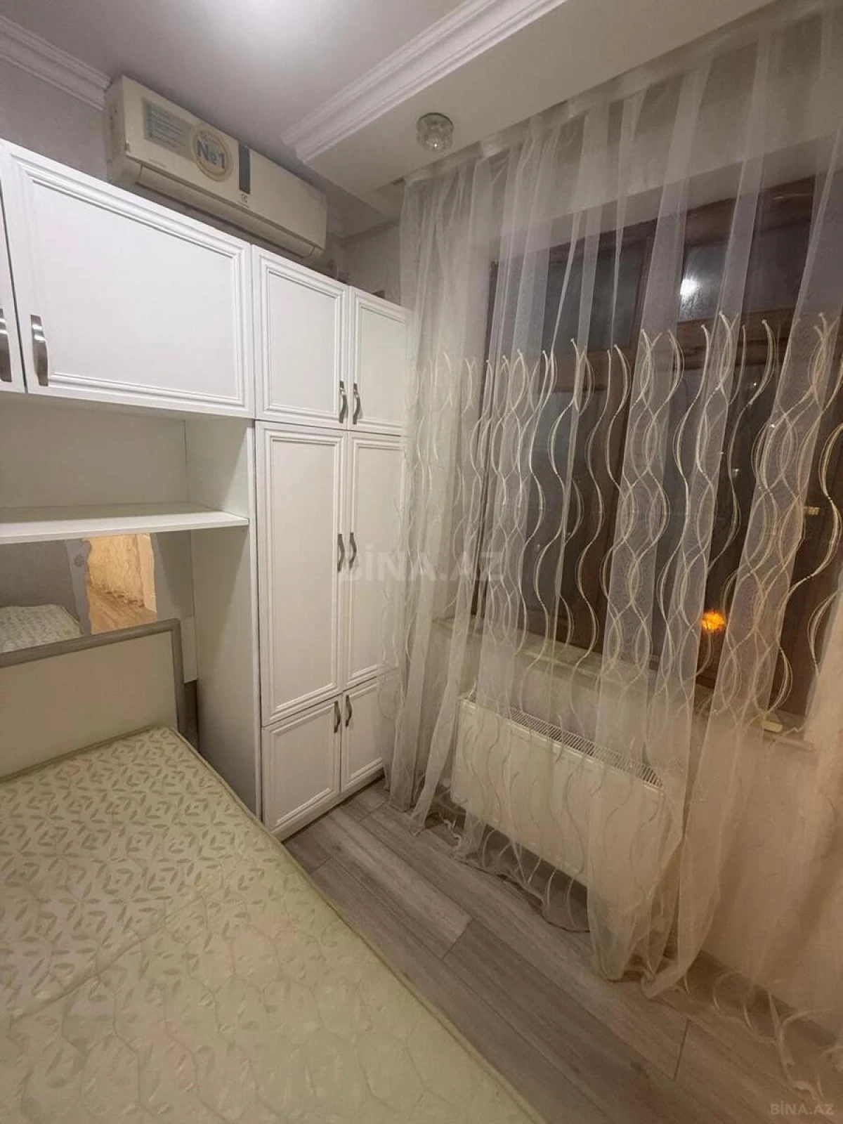 Satılır 2 otaqlı mənzil 50 m²