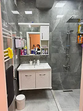 Satılır 2 otaqlı mənzil 56 m²