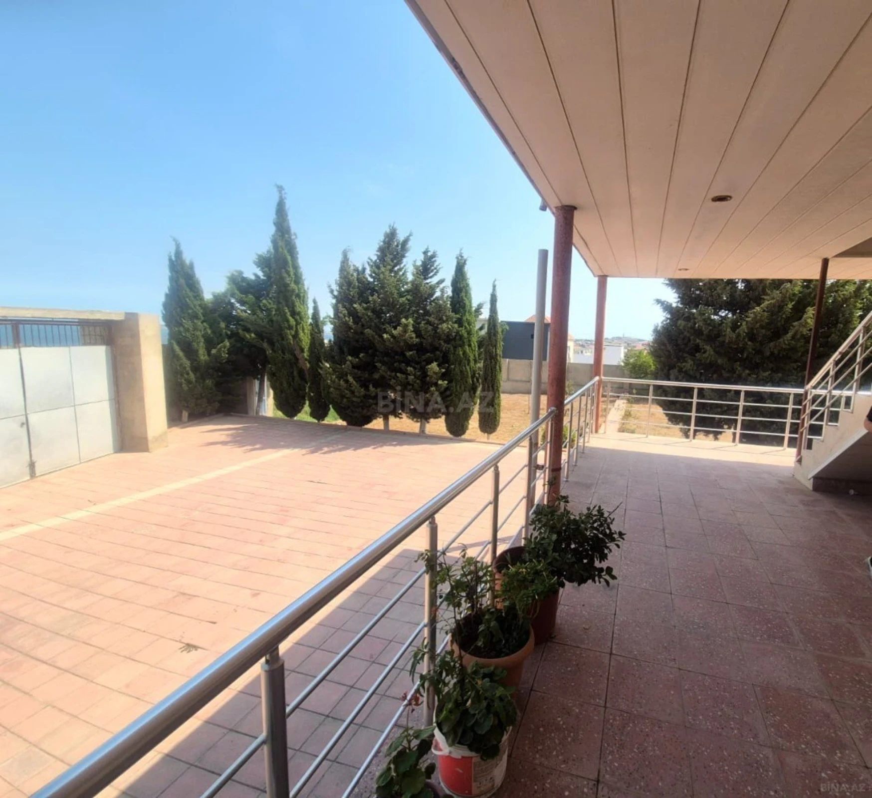 Satılır 6 otaqlı həyət evi 162 m²