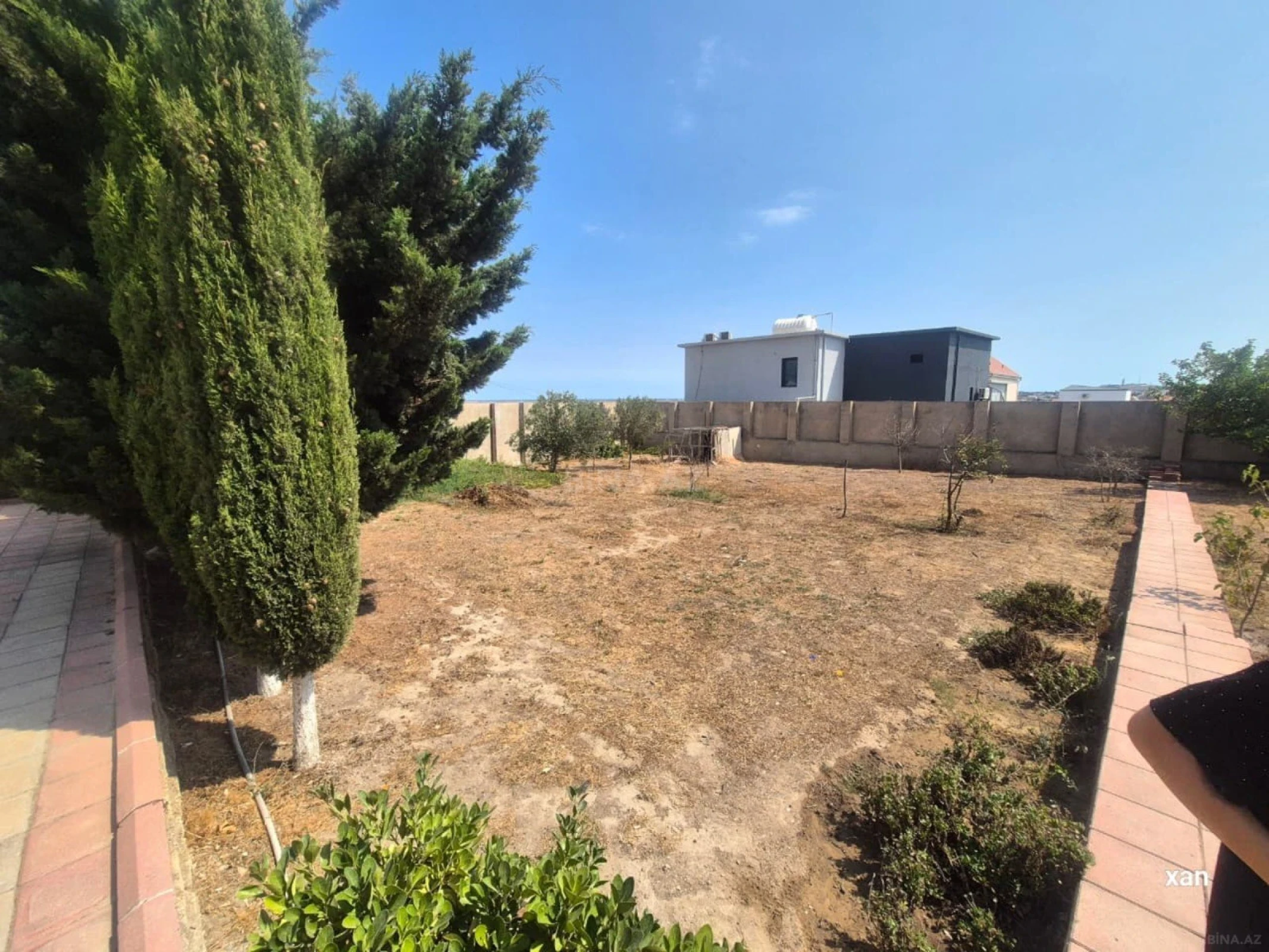Satılır 6 otaqlı həyət evi 162 m²