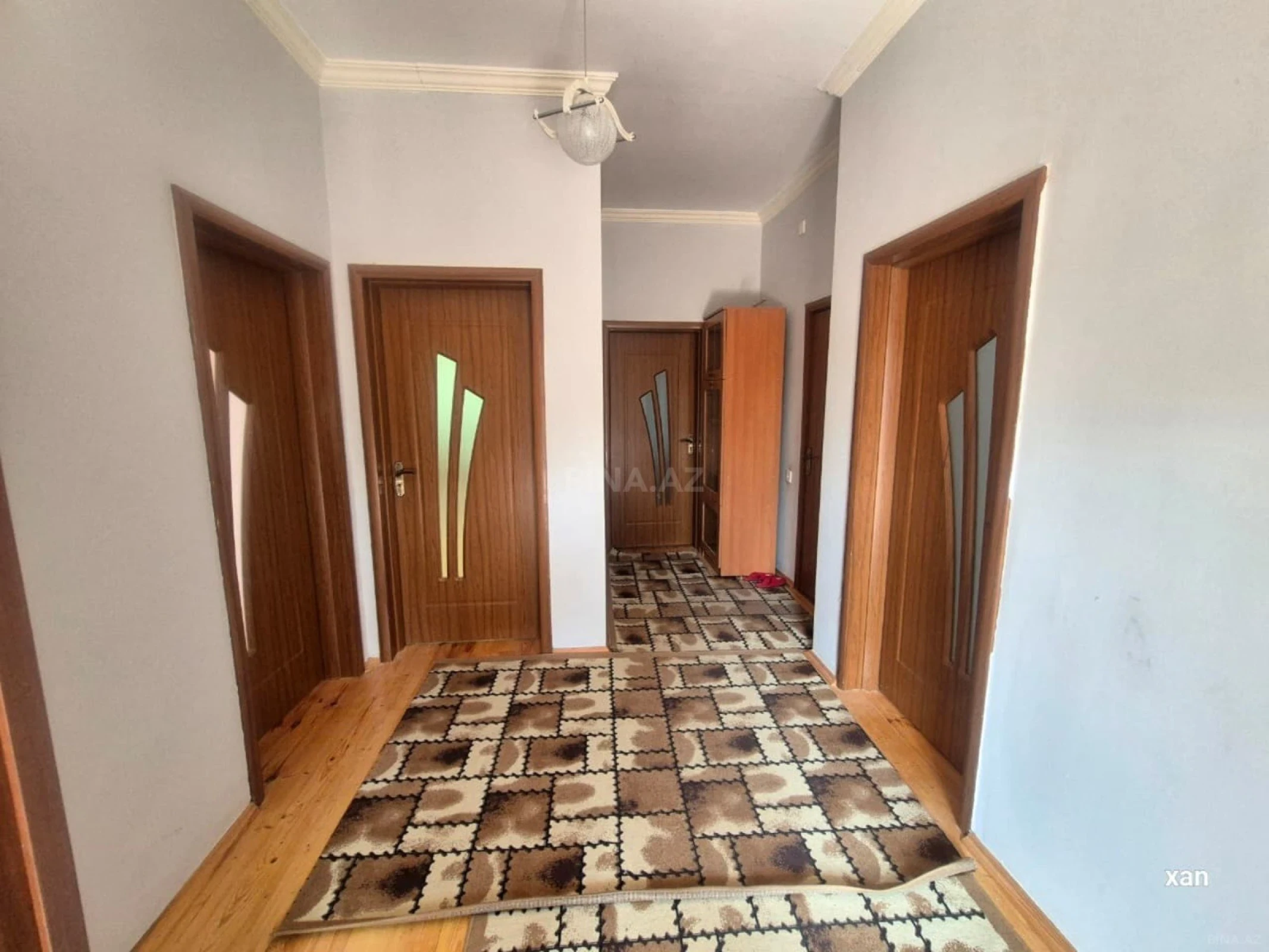 Satılır 6 otaqlı həyət evi 162 m²