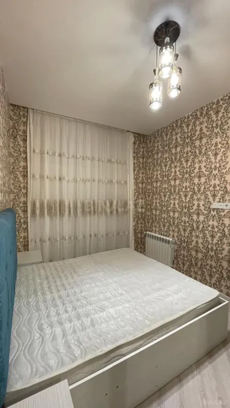 Kirayə verilir 2 otaqlı mənzil 64 m²