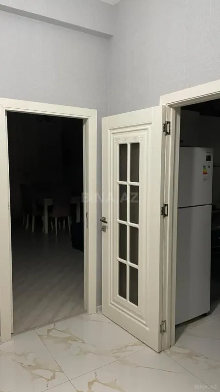 Kirayə verilir 2 otaqlı mənzil 64 m²