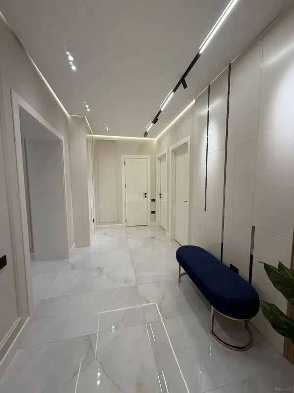 Satılır 3 otaqlı mənzil 103 m²