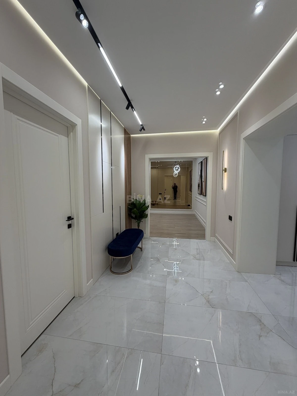 Satılır 3 otaqlı mənzil 103 m²