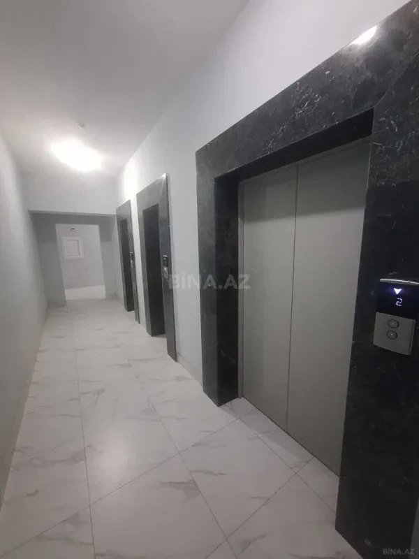 Satılır 2 otaqlı mənzil 81 m²